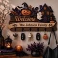 Personalized Halloween Key Holder for Wall, Custom Family Name Wooden Key Hanger, Haunted House Entryway Decor, Spooky Housewarming Gift